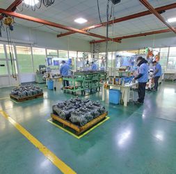 Guangzhou XinFeng Engineering Machinery Co., Ltd. fabriek productielijn